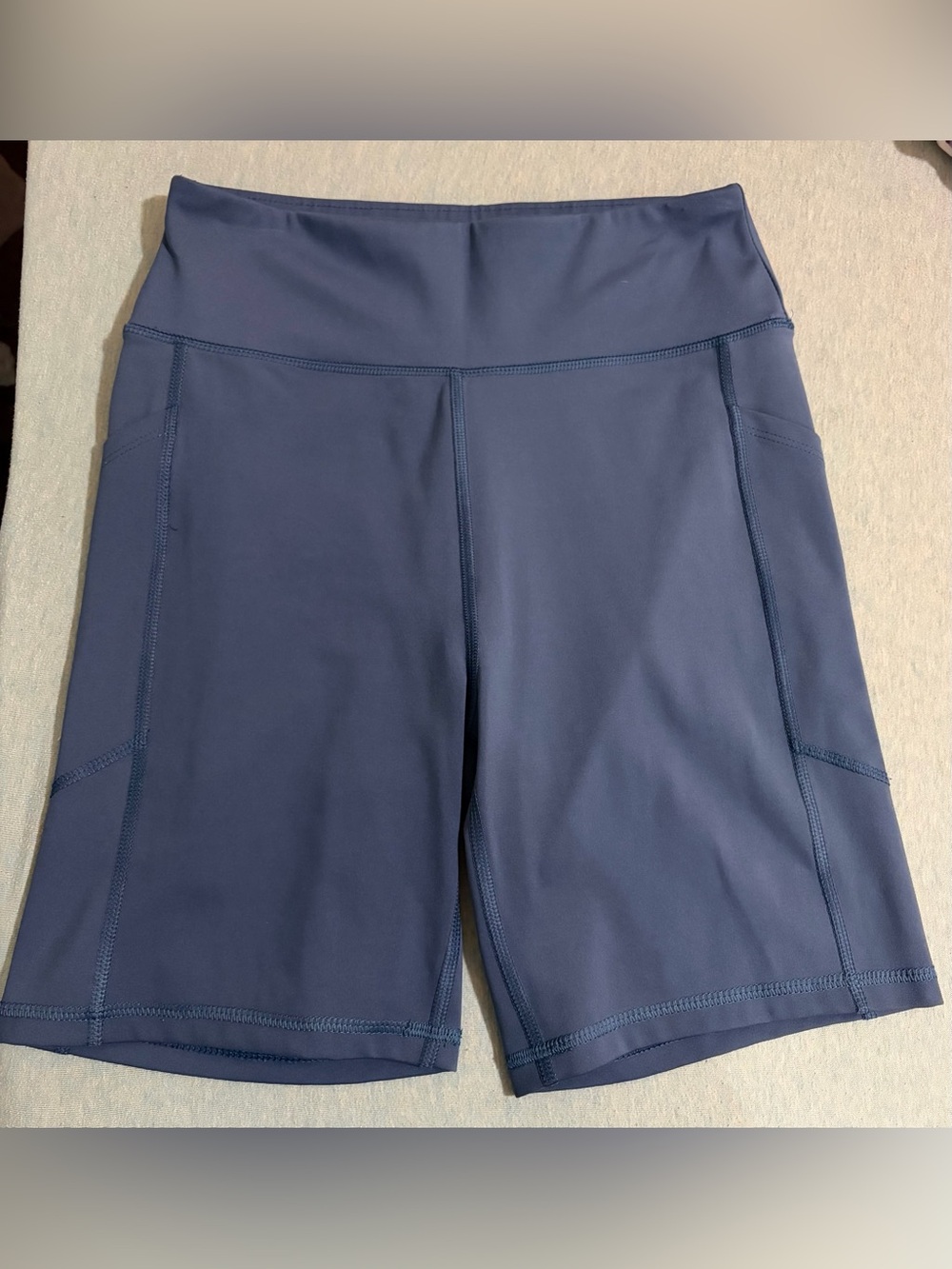 American Eagle Everything Pocket Super High-Waisted Bike Shorts